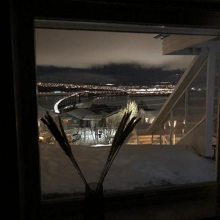 Moderne Og Trivelig Leilighet, Med Unik Utsikt Tromso Exterior photo